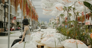 2024花蓮城市空間藝術節「裸花蓮」！草原市務所 x 走路草農/藝團以自然、有機方式呈現獨特花蓮城市地景。