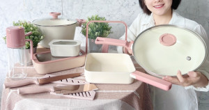 全聯新集點婆媽瘋搶！韓國最美「NEOFLAM鍋具」全聯直接買26折，「蜜桃色鍋具」儀式感倍增。