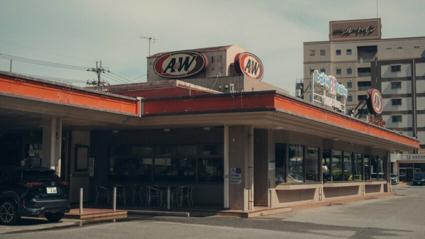 日本【日本 沖繩】沖繩限定漢堡店 A&W Nago 最愛麥根沙士 24小時營業想吃就吃