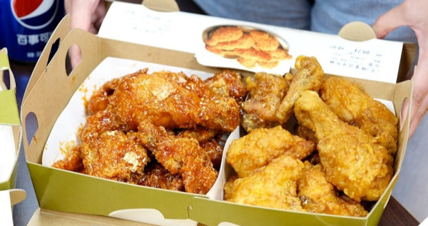 對中姓名有優惠！韓式鬼怪炸雞「bb.q CHICKEN」端午限定半半炸雞大套餐優惠，姓名對中「端、午、節」任一字就送飲料。