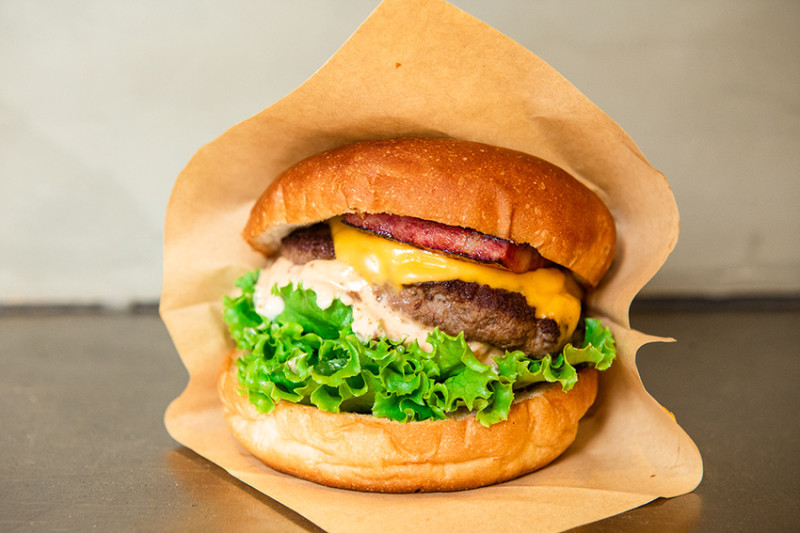 「LOVSS TOGO 樂漢堡 外帶店」 - 超道地的美式漢堡，台灣的 Shake Shack，內湖漢堡推薦