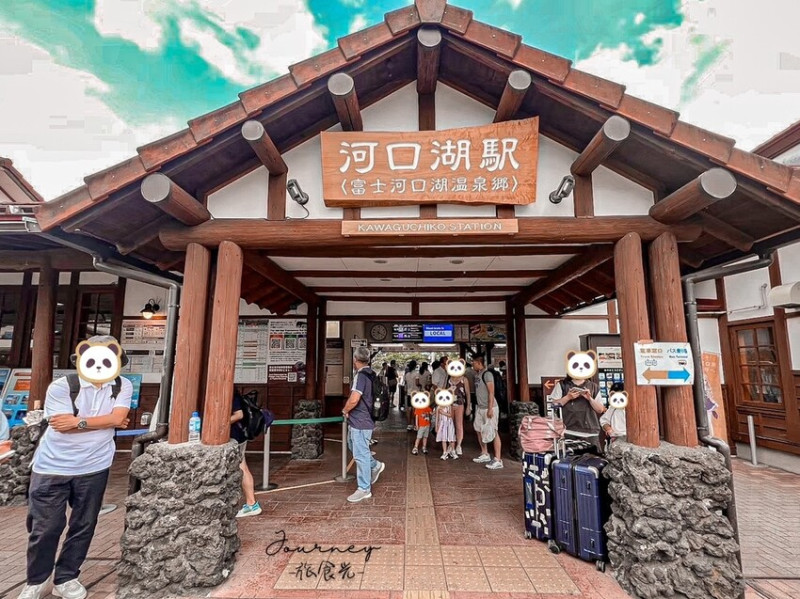 【日本．東京】搭《富士山河口湖觀光列車復古車廂「富士山景觀特急」》指定席預約座位教學