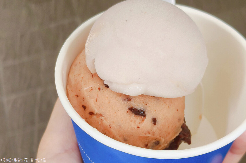 【台北市萬華區】永富冰淇淋｜貴陽街美食｜創立於1945年的冰淇淋老店｜古早味冰淇淋生日蛋糕
